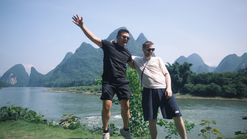 谁说学英语只能坐教室？我们在阳朔赶圩