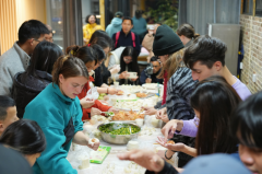 Social Night | 迎新年 饺子香 英语角里话团